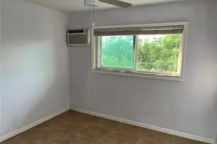 3101 Bee Ridge Rd, Sarasota, FL 34239 - Photo 5