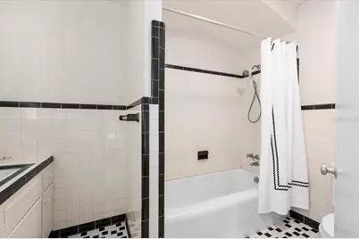 1541 Flower Drive, Sarasota, FL 34239 - Photo 27