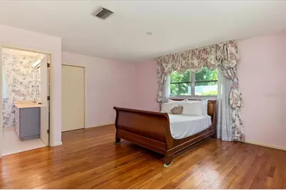 1541 Flower Drive, Sarasota, FL 34239 - Photo 39