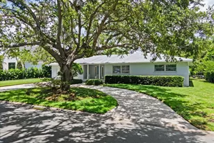 1541 Flower Dr, Sarasota, FL 34239 - Photo 1