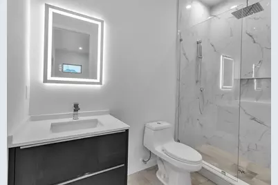 2124 Clematis Place, Sarasota, FL 34239 - Photo 43