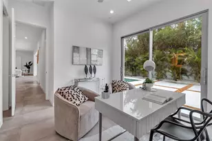 2124 Clematis Pl, Sarasota, FL 34239 - Photo 23