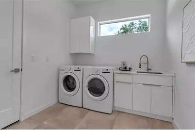 2124 Clematis Place, Sarasota, FL 34239 - Photo 17