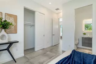 2124 Clematis Pl, Sarasota, FL 34239 - Photo 45
