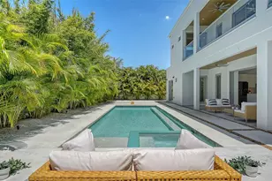 2124 Clematis Pl, Sarasota, FL 34239 - Photo 51