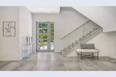 2124 Clematis Place, Sarasota, FL 34239 - Photo 7