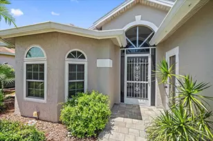 4330 Beekman Pl, Sarasota, FL 34235 - Photo 5