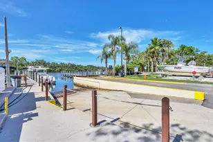 1780 Phillippi Shores Dr, Sarasota, FL 34231 - Photo 17