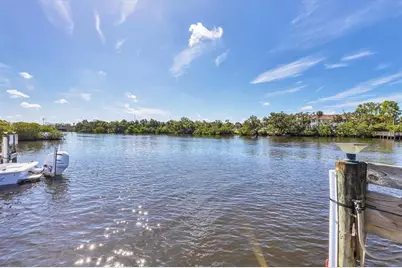 1780 Phillippi Shores Drive #E1-46, Sarasota, FL 34231 - Photo 25