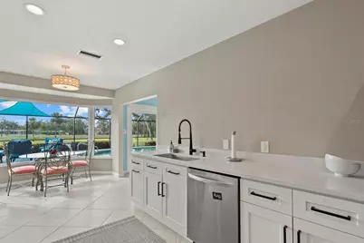 538 Magellan Drive, Sarasota, FL 34243 - Photo 23