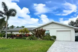 2411 Nassau St, Sarasota, FL 34231 - Photo 1