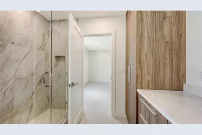2590 Floyd Street, Sarasota, FL 34239 - Photo 67