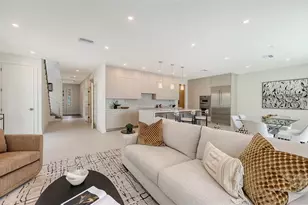 2590 Floyd St, Sarasota, FL 34239 - Photo 29