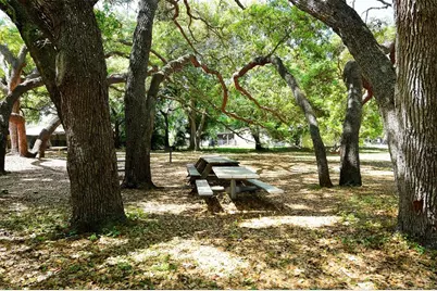 2590 Floyd Street, Sarasota, FL 34239 - Photo 85