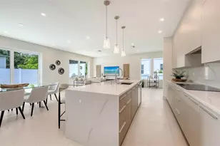 2590 Floyd St, Sarasota, FL 34239 - Photo 41