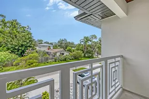 2590 Floyd St, Sarasota, FL 34239 - Photo 47