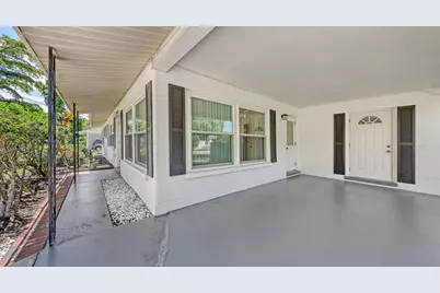 2462 Hyde Park Street, Sarasota, FL 34239 - Photo 3