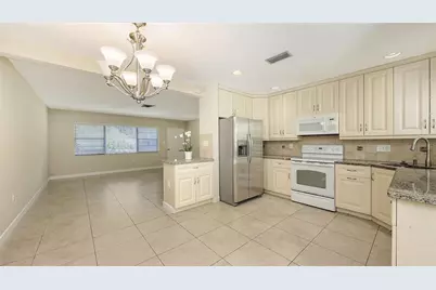 2088 Grove Street, Sarasota, FL 34239 - Photo 11