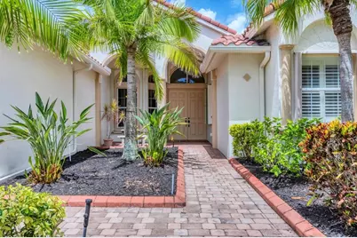 6312 41st Court E, Sarasota, FL 34243 - Photo 3