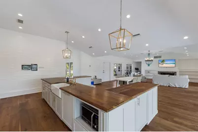 1408 99th Street NW, Bradenton, FL 34209 - Photo 9