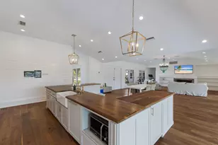 1408 99th St NW, Bradenton, FL 34209 - Photo 9