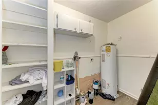 1701 13th St W, Bradenton, FL 34205 - Photo 11