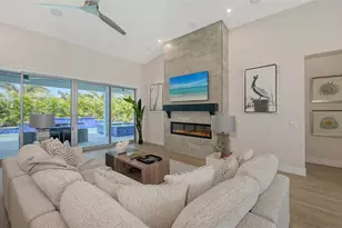 8009 20th Pl W, Bradenton, FL 34209 - Photo 5