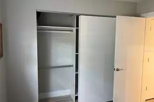 302 19th St E, Bradenton, FL 34208 - Photo 15