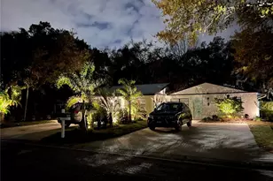 302 19th St E, Bradenton, FL 34208 - Photo 3