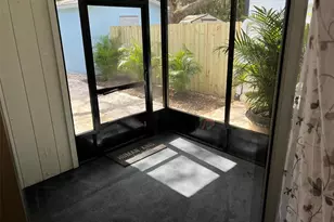 302 19th St E, Bradenton, FL 34208 - Photo 25