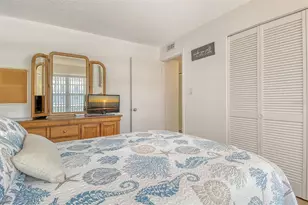 4380 Exeter Dr, Longboat Key, FL 34228 - Photo 29