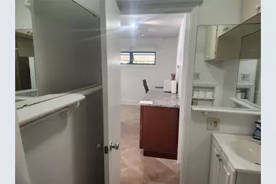 2501 Gulf Drive N #102, Bradenton Beach, FL 34217 - Photo 15