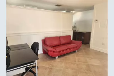 2501 Gulf Drive N #102, Bradenton Beach, FL 34217 - Photo 7