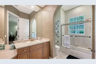 6959 Westchester Circle, Lakewood Ranch, FL 34202 - Photo 23