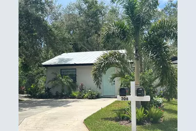 306 19th St. East, Bradenton, FL 34208 - Photo 1