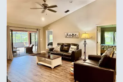 4689 Oak Forest Drive E #1, Sarasota, FL 34231 - Photo 3