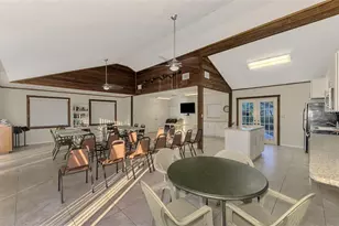 4689 Oak Forest Dr E, Sarasota, FL 34231 - Photo 21