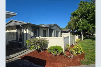 2606 29th Ave W #12, Bradenton, FL 34205 - Photo 1