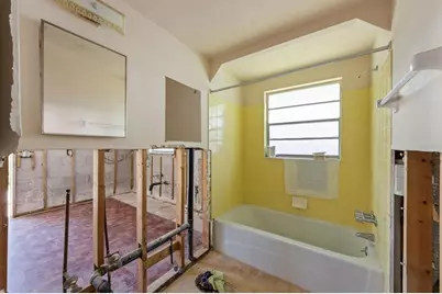 411 Alamanda Road, Anna Maria, FL 34216 - Photo 17