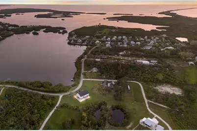 1610 Bayshore Drive, Terra Ceia, FL 34250 - Photo 59