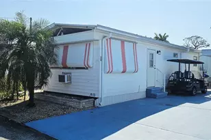 10315 Cortez Rd W, Bradenton, FL 34210 - Photo 3