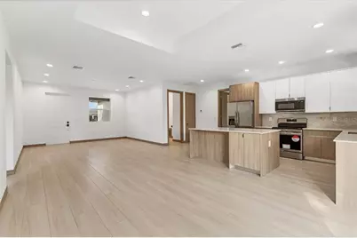 299 Australian Drive, Rotonda West, FL 33947 - Photo 17