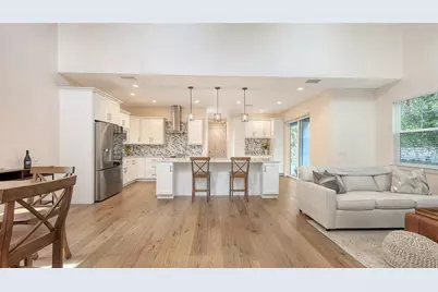 2410 Prospect Street, Sarasota, FL 34239 - Photo 13