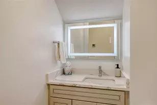 2410 Prospect St, Sarasota, FL 34239 - Photo 23