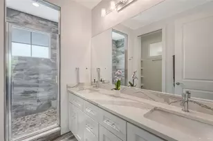 2410 Prospect St, Sarasota, FL 34239 - Photo 29