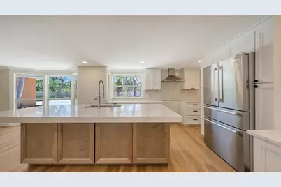 1203 Lyric Lane, Sarasota, FL 34242 - Photo 9