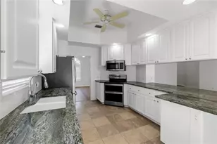 5779 Wilena Pl, Sarasota, FL 34238 - Photo 9