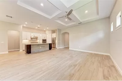 7781 Grande Shores Drive, Sarasota, FL 34240 - Photo 7