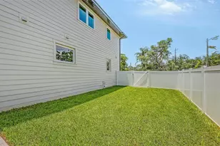 2596 Floyd St, Sarasota, FL 34239 - Photo 19