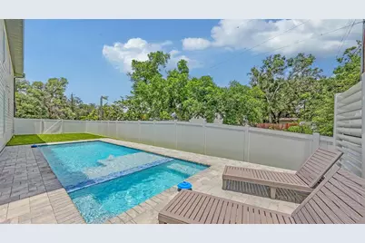 2596 Floyd Street, Sarasota, FL 34239 - Photo 17